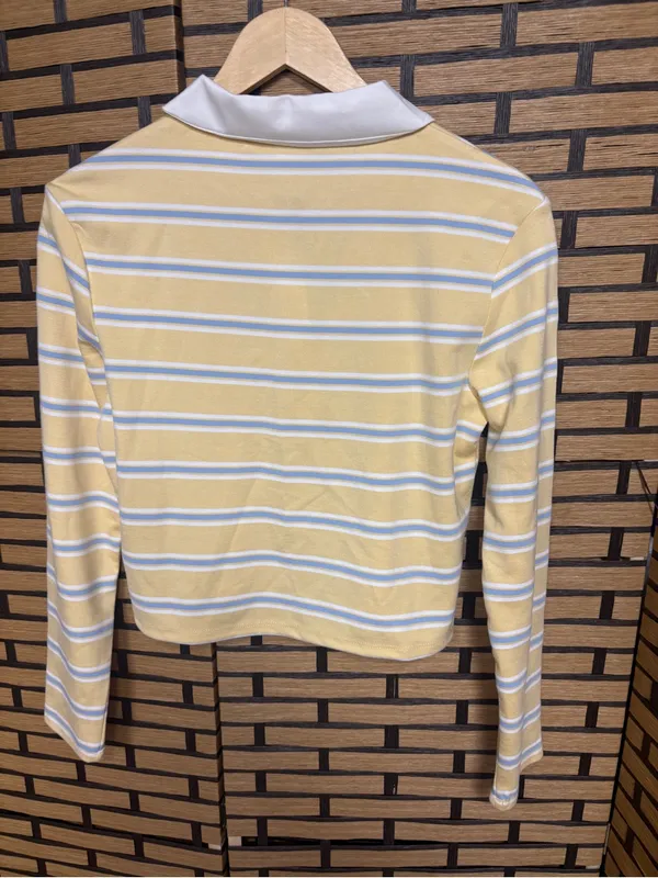 Bailey 44 yellow stripe long sleeve crop polo size XS - Image 2