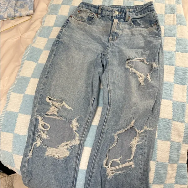 American Eagle jeans - Image 2