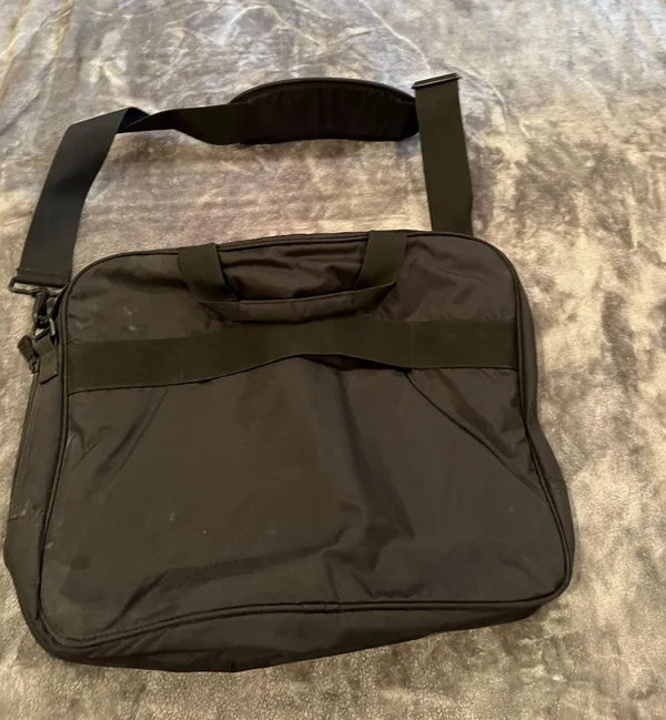 Lands' End Bag - Image 3