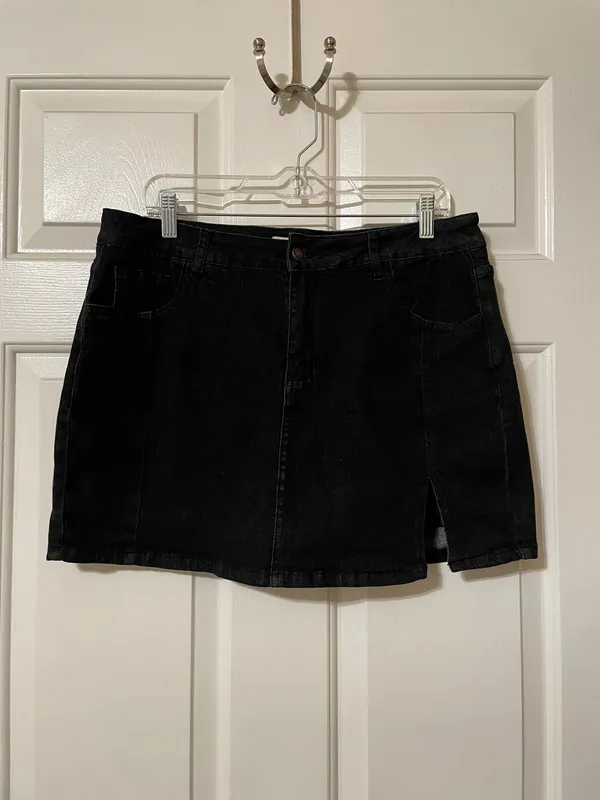 NWT! Viral Luvamia Black Denim Mini Skirt Skort with Front Slit and shorts XL - Image 3