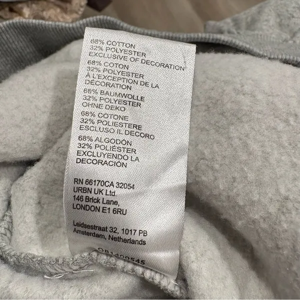 Urban Outfitters Sweatshirt Pullover Embroidered Size Small - Image 9