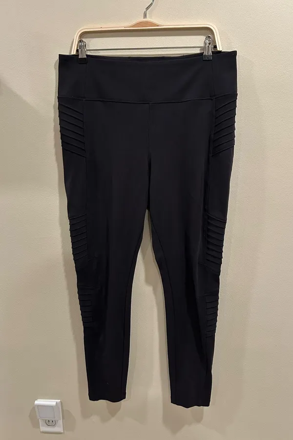 Athleta XL Delancey Motto Leggings - Image 4
