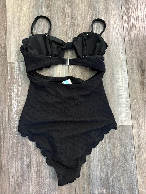Cupshe scallop trim black swimsuit medium NEW - Image 5