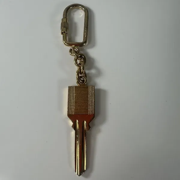 CELINE Keychain Womens One Size Gold Key Shape Horse Carriage Logo Made Italy - Image 6