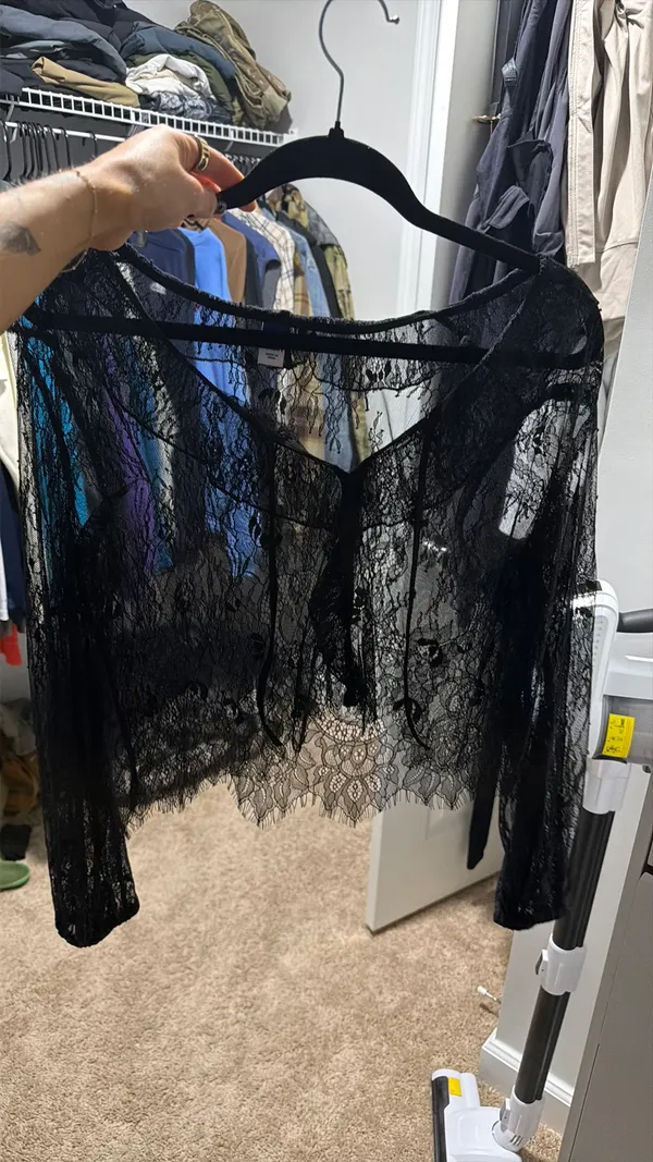 Old Navy sheer black lace long sleeve - Image 2
