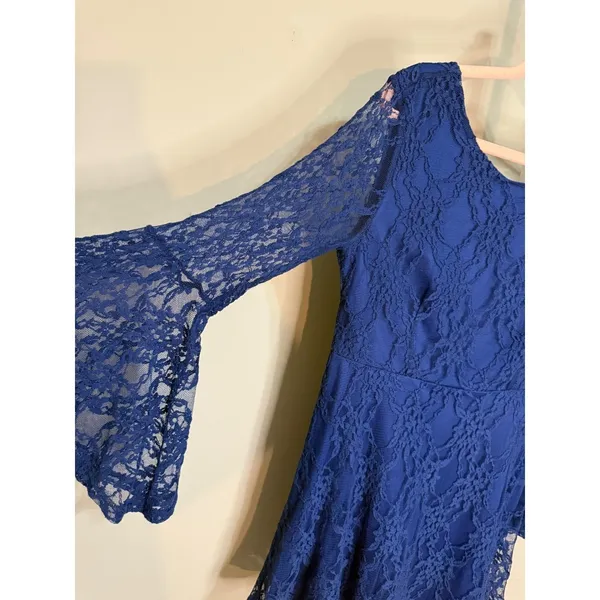 Altar'd State Blue Lace Bell Sleeve Open Back Mini Dress NWT M‎ Romantic Whimsy - Image 5