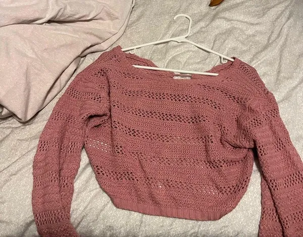 Hollister crop top - Image 3