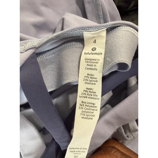 Lululemon Lavender Purple Cross Back Athletic Tank Top with Shelf Bra‎ Size 4 - Image 5