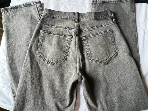 Abercrombie Low-Rise Jeans - Image 3