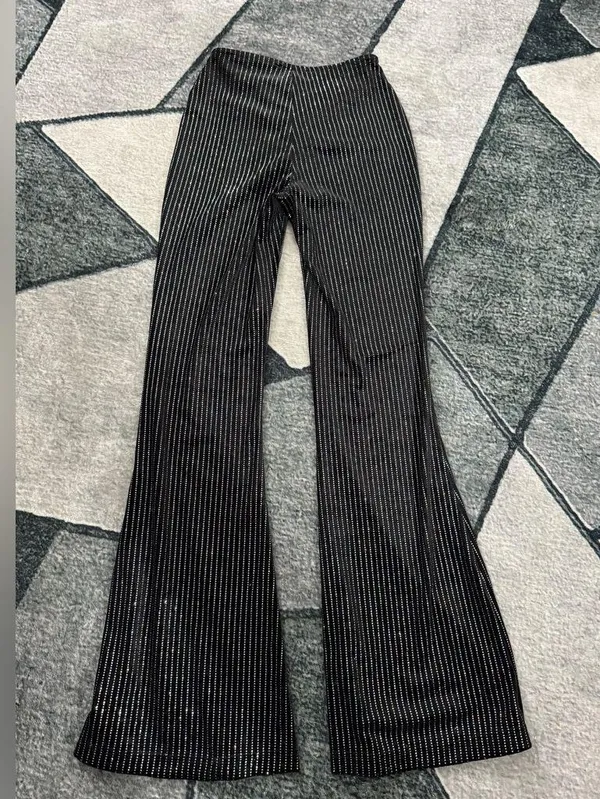 Urban Outfitters Black and White Patterned Flare Pants S/M - Image 7