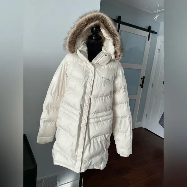 COLUMBIA puffer coat - READ DESCRIPTION 🌟 - Image 2