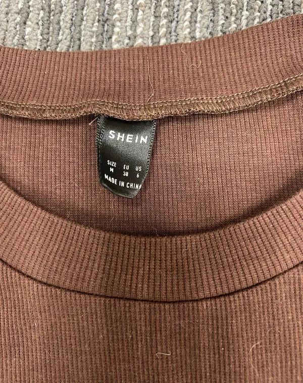 SheIn Brown  Cropped T-Shirt - Image 2