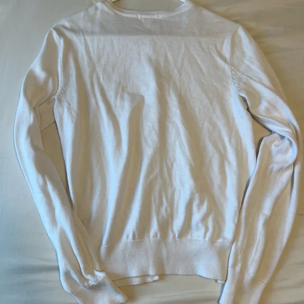 H&M White Cardigan  - Image 2