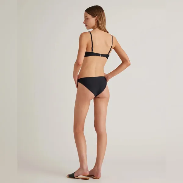 NWT Quince Black Italian v-neck bikini top Sz L - Image 2