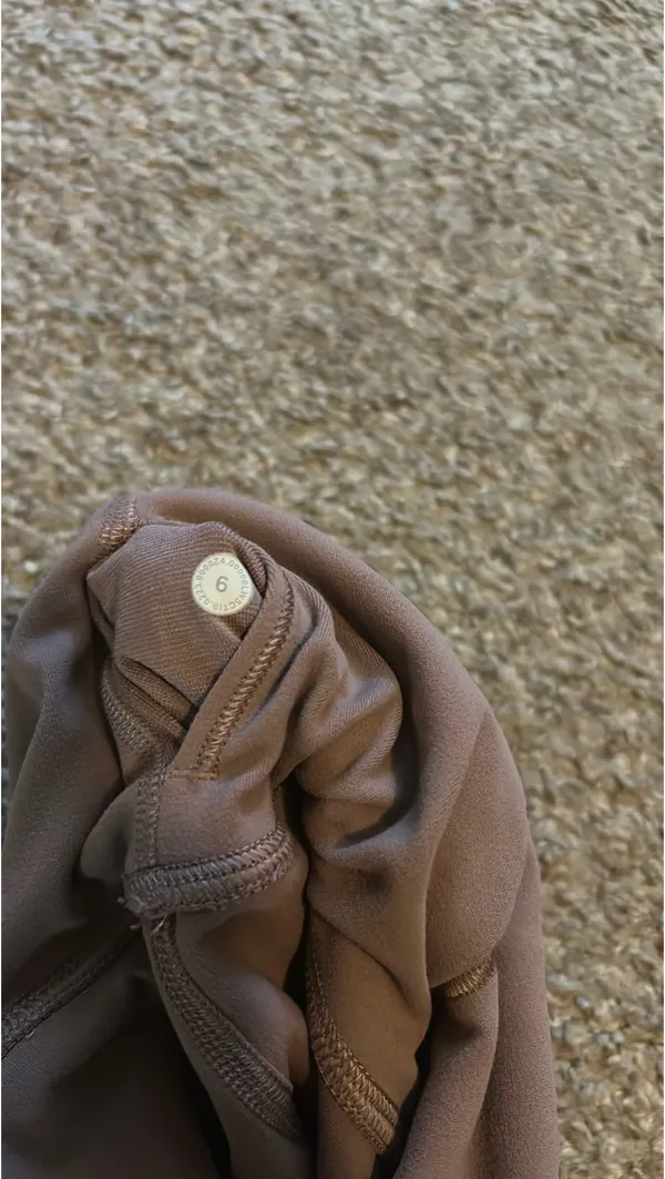 Lululemon Align Leggings 28" - Image 4