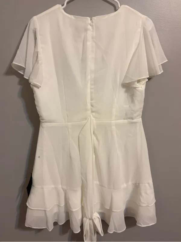 Lulus White Ruffle Wrap Mini Dress Flutter Sleeve Tie Waist Size L NWT - Image 7