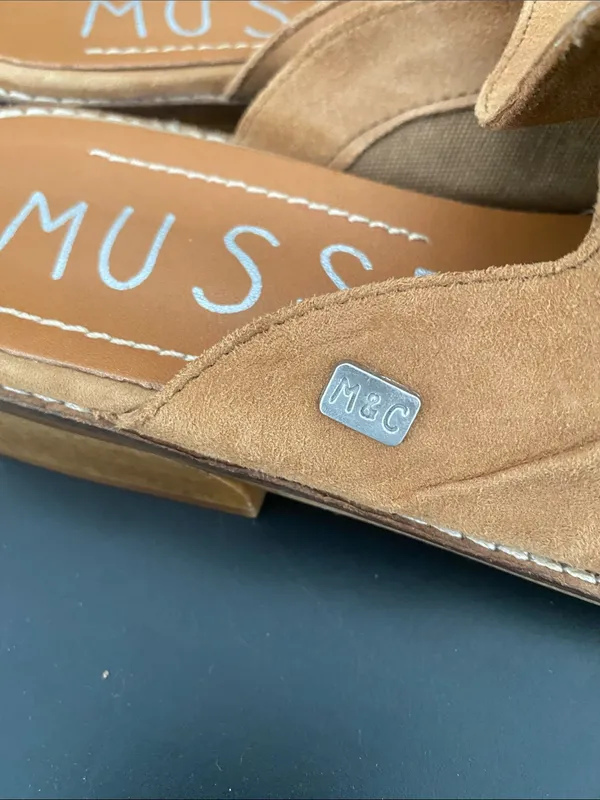 Musse &Cloud Pointed Toe Heeled Suede Mules Tan Size 7 - Image 5