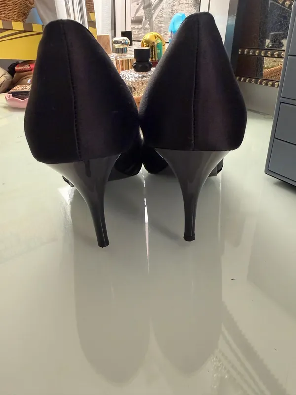 White House Black Market Satin Heels - Image 3