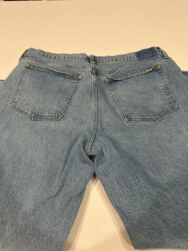 Abercrombie & Fitch The Baggy Low Rise Jeans Short Length - Image 7
