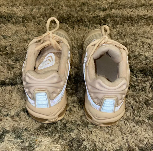 Nike Air Max Deluxe SE - Image 8