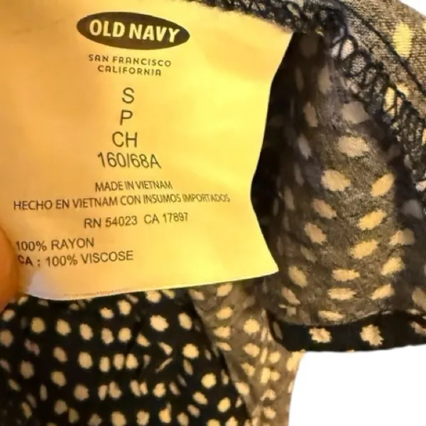 Old Navy‎ Polka Dot Skirt - Image 6