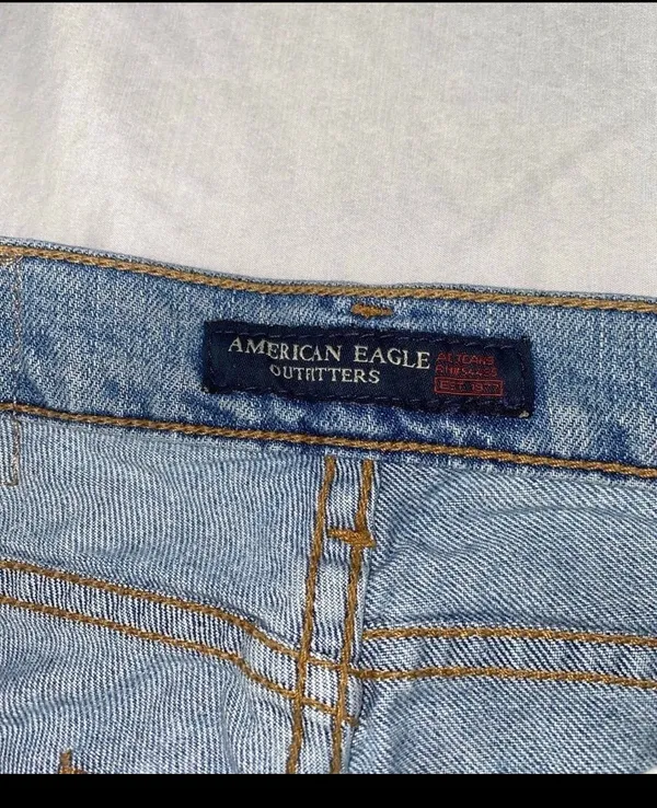 American Eagle Jeans - Image 5