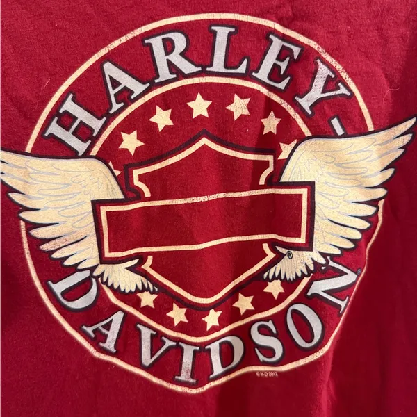 Harley-Davidson Red Crewneck Tee with Classic Bar & Shield Logo - Image 2