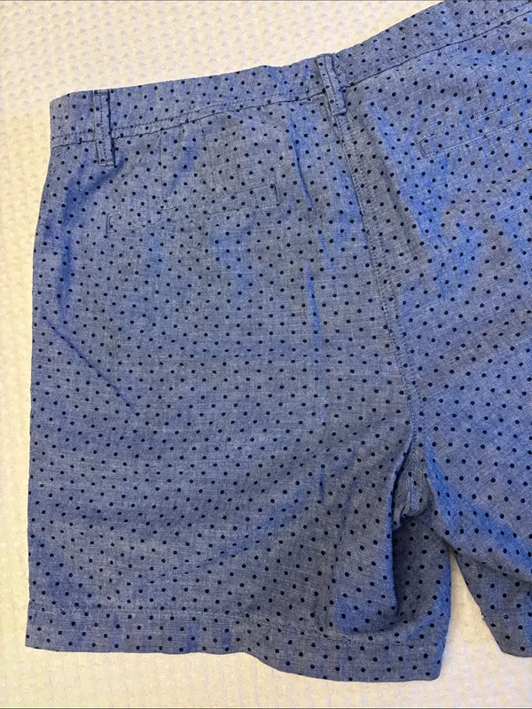 Talbots Girlfriend Chino Shorts Size 12 Light Blue Navy Polka Dot Classic Preppy - Image 6