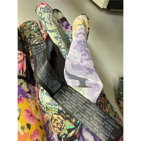 Zara Amelie floral dress size Medium - Image 12