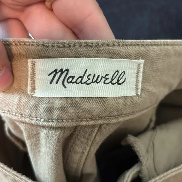 Madewell Curvy Emmett Wide-Leg Crop Pant: Welt Pocket Edition Drill Khaki - Image 4