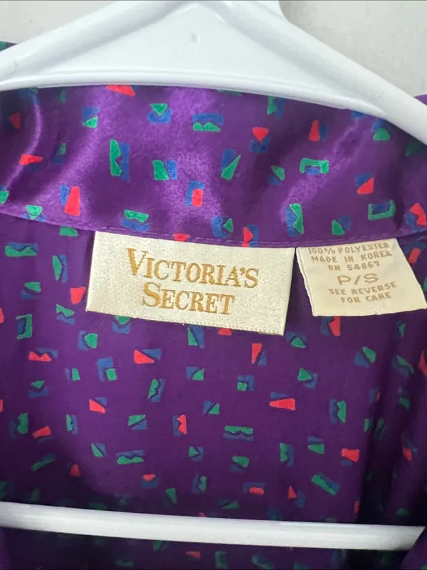 Vintage Victoria’s Secret Satin PJ Top Purple P/S ✔️ - Image 2