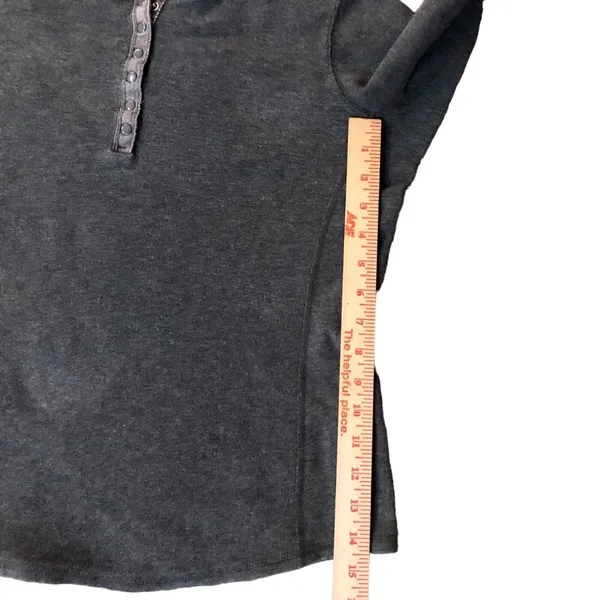 Duluth Trading Henley Womens M Used Gray 35052 - Image 12