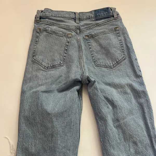 Abercrombie Fitch High Rise 90s Relaxed Jeans 28 / 6R - Image 9