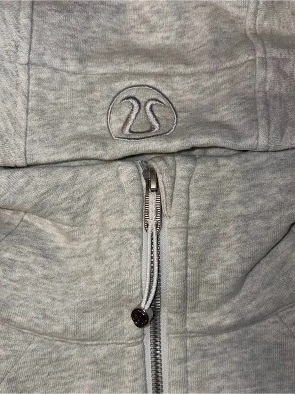 Lululemon full length full zip Scuba Hoodie - Image 3