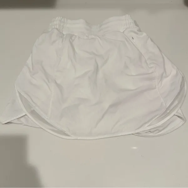 Lululemon Hotty Hot HR High-Rise Athletic Skirt Skort *Long White Size 2 - Image 4