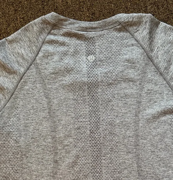 Lululemon Swiftly Tech Grey Short Sleeve - Image 2