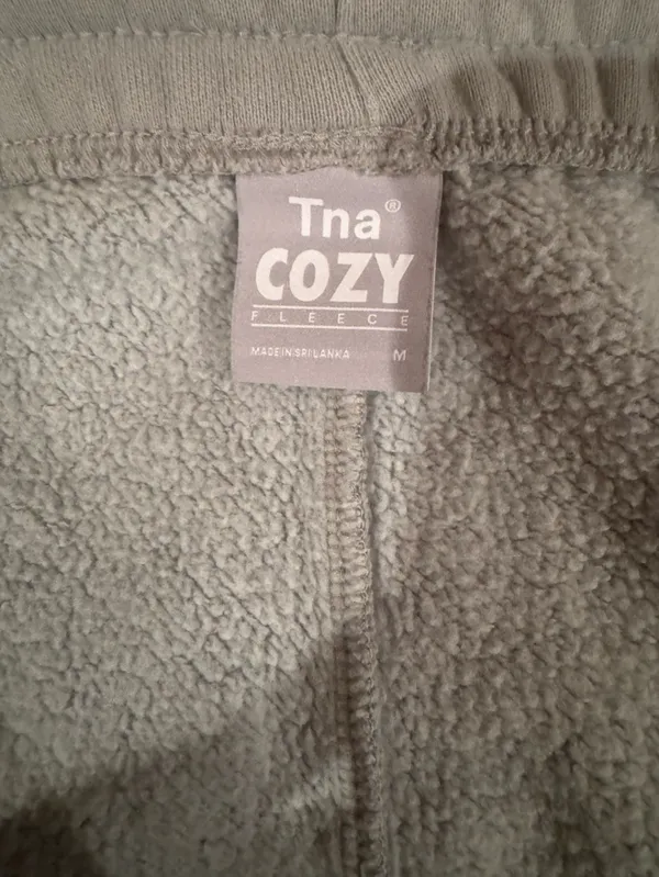 TNA Cozy Fleece Shorts Gray Size M EUC - Image 3