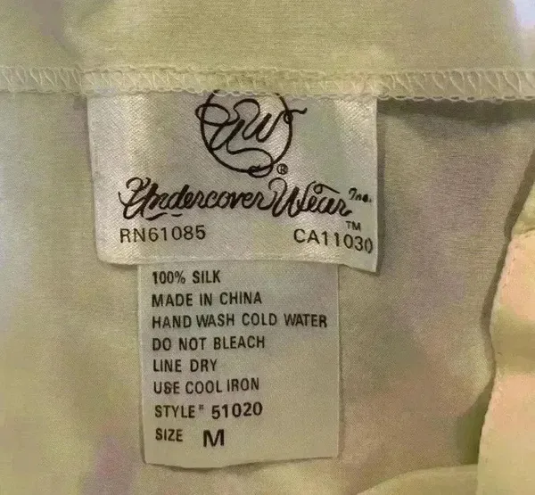 Vintage 100% silk tank, sz M white going out date night business casual - Image 3