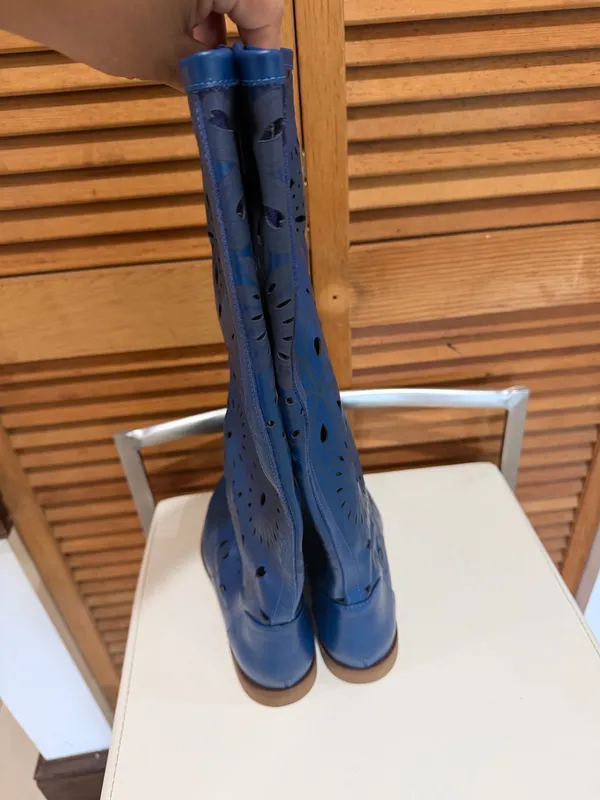 RARE Unbranded Blue Perforated Leather Summer Boots Boho Laser Cut Size 39 - Image 9