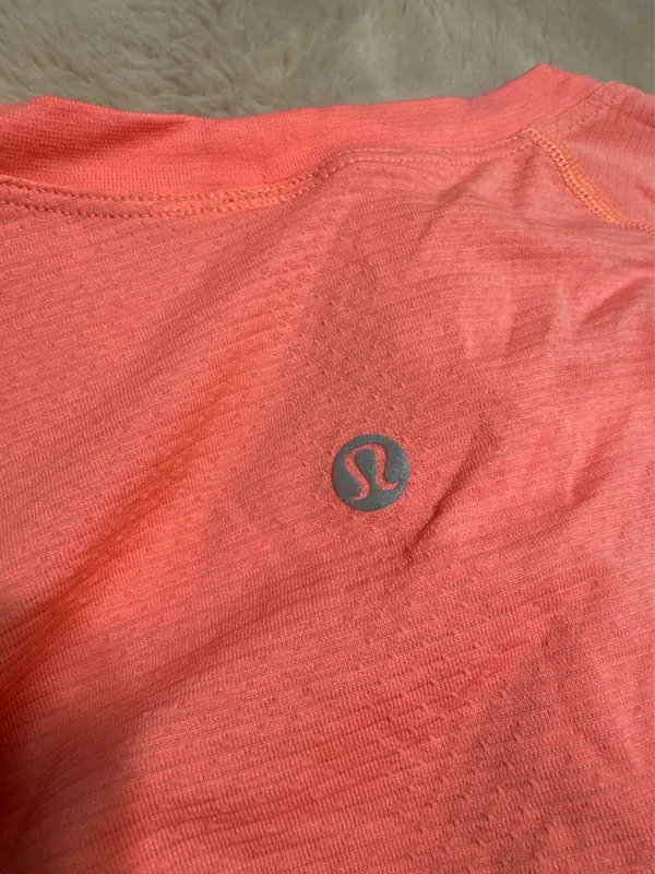 Lululemon Top Swiftly Tech Short Sleeve - Image 3