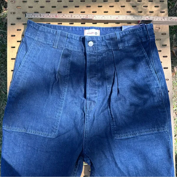 Anthropologie Sundry Ultra High Rise Pleated Carpenter Wide Leg Jeans Size 31 - Image 2