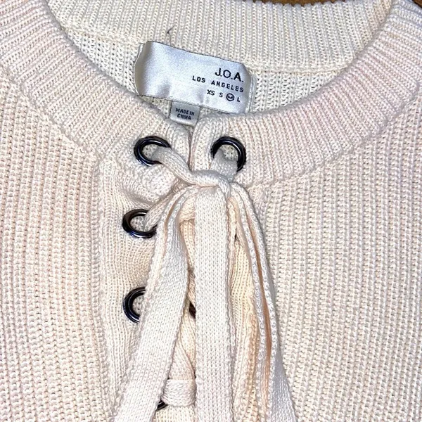 J.O.A ivory cable knit lace up sweater size medium - Image 3