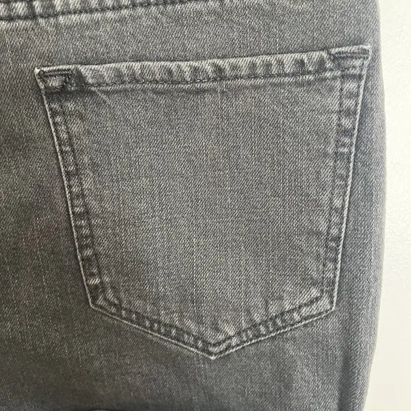 Womens Urban Outfitters BDG Mom High Rise Black Denim Shorts Size 28‎ - Image 11
