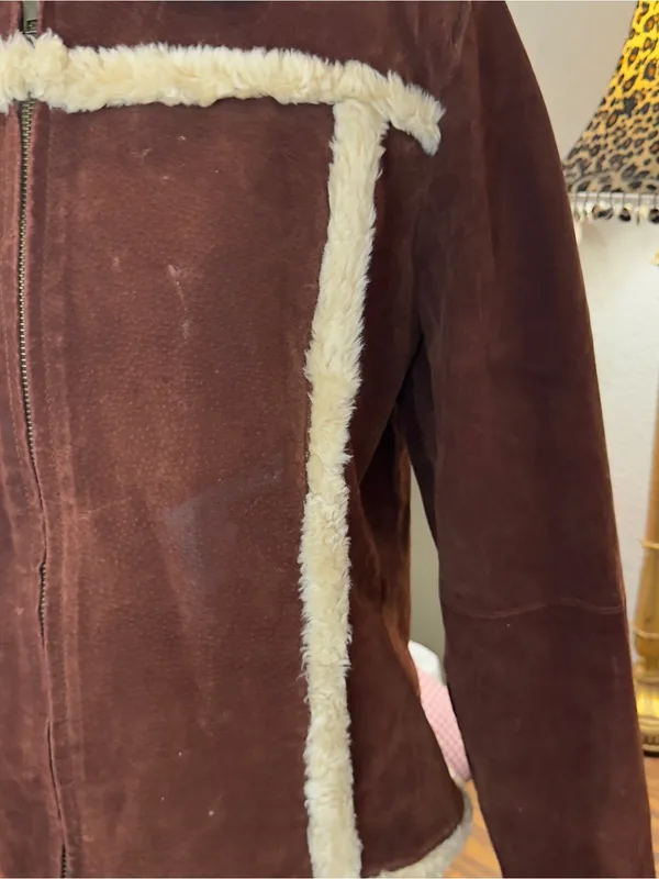 Rue 21 Y2K Brown Leather Jacket with Cream Shearling Trim - Image 11
