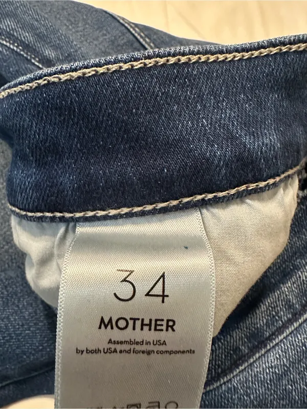 MOTHER The Down Low Weekender Heel in the color High Tide -Flare Jeans - Size 34 - Image 10