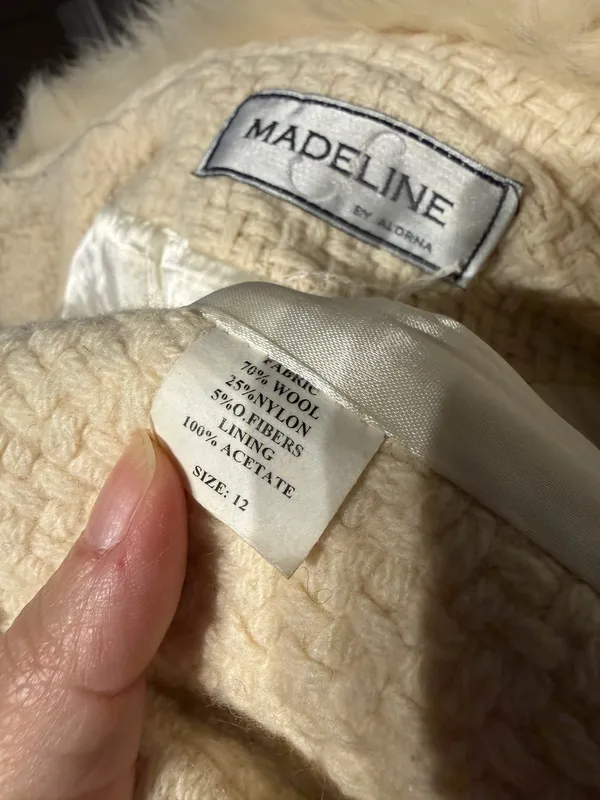 MADELINE by Alorna Wool Textured Tweed Dyed Fox Finland Cream Long Coat Fox Fur Collar Sz 12 - Image 5