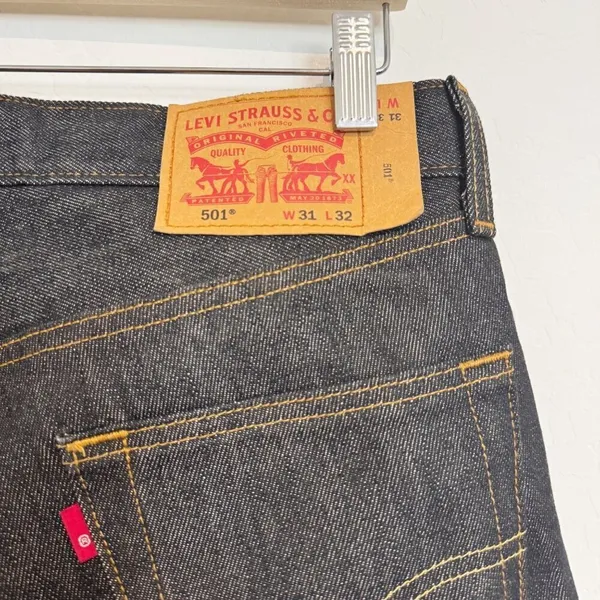 Levis 501 Cutoff Bermuda Shorts 31 Tom Boy 100% Cotton DIY Boho Casual Jorts Raw - Image 6