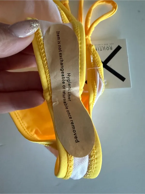 Boutine LA Lilly Yellow Beachy Bottoms. Size Small - Image 5