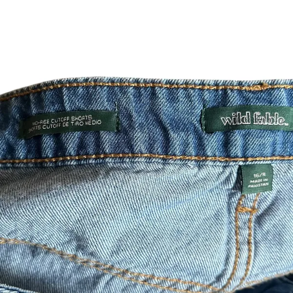 Wild Fable Women's Size 16 Mid-Rise‎ Light Wash Distressed Denim Cutoff Shorts - Image 4