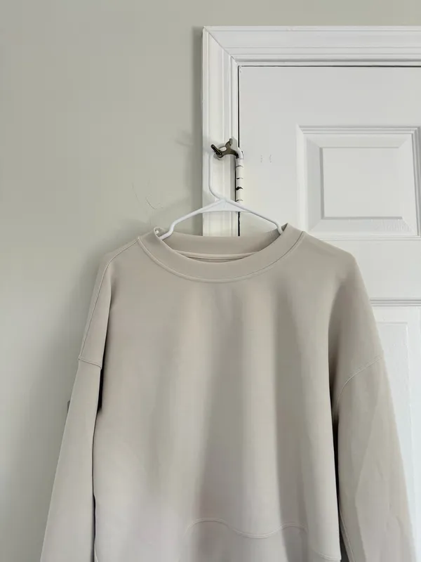Lululemon Softstreme Perfectly Oversized Cropped Crew Mojave Tan Cream 8 Lounge - Image 3